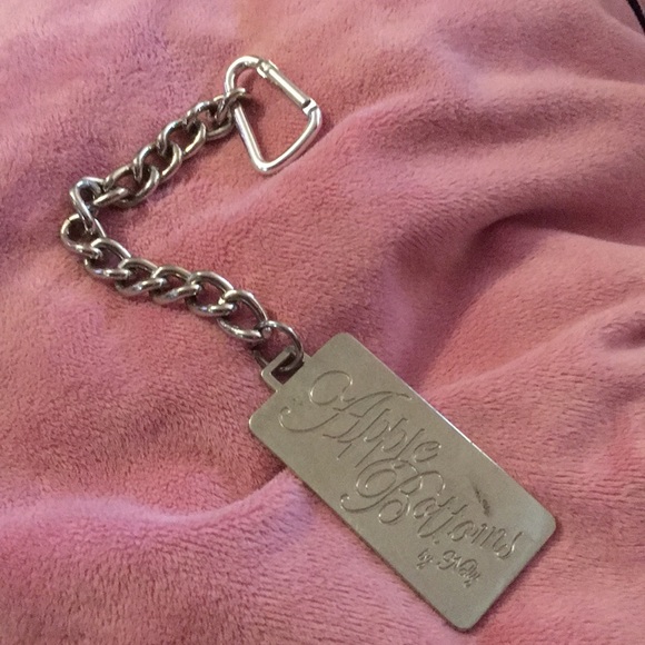 Apple Bottoms by Ndly Bag Charm - Picture 1 of 5